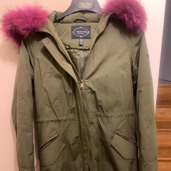 1 Madison winter Parka with real fur hood - Picture 1 of 7